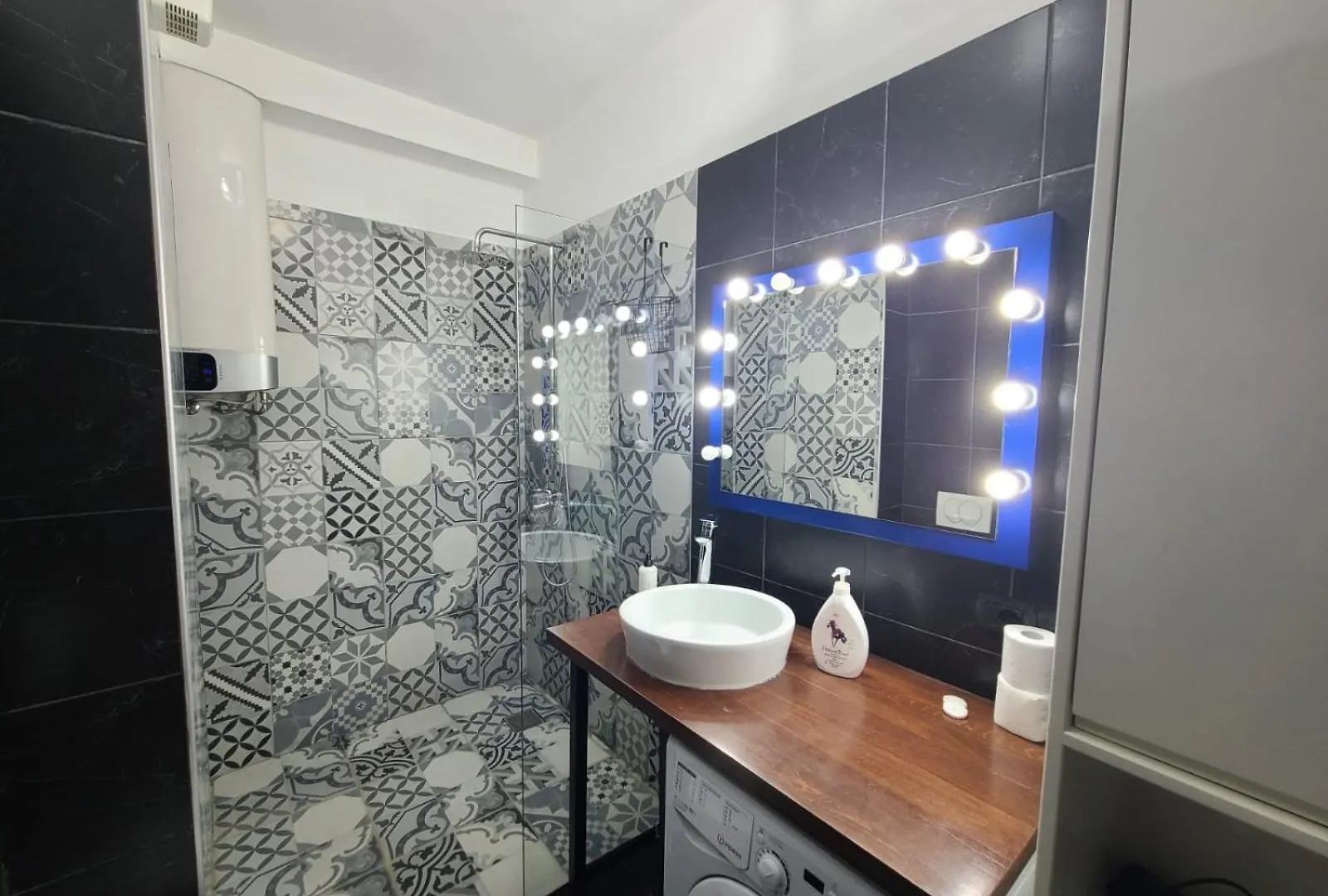 My Apartments Skerdi #Centre Tirana Aparthotel